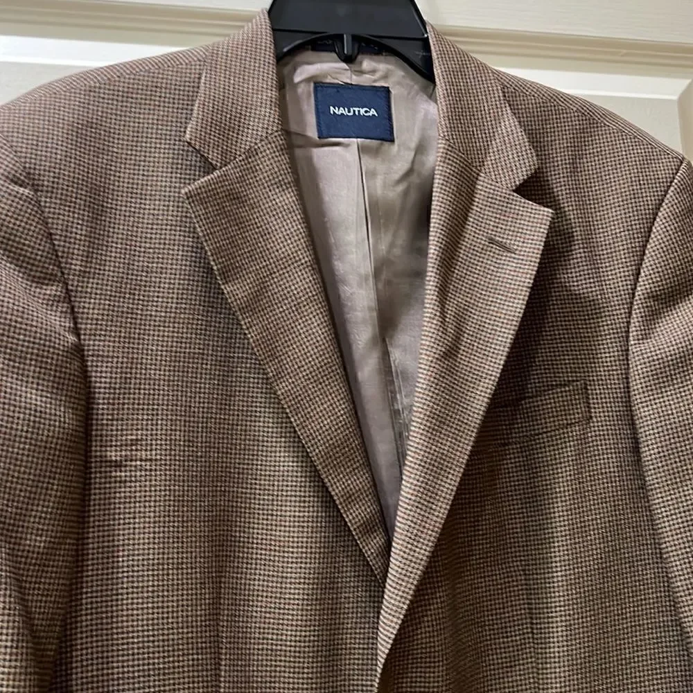 Handsome Nautica Men’s 40R Brown & Grey 100% Wool Sport Coat